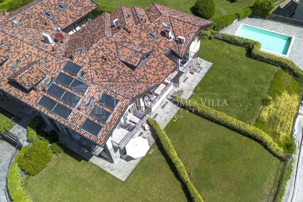 3 bedroom luxury Flat for sale in via nazario sauro 48, Menaggio, Provincia di Como, Lombardy - Vista 5