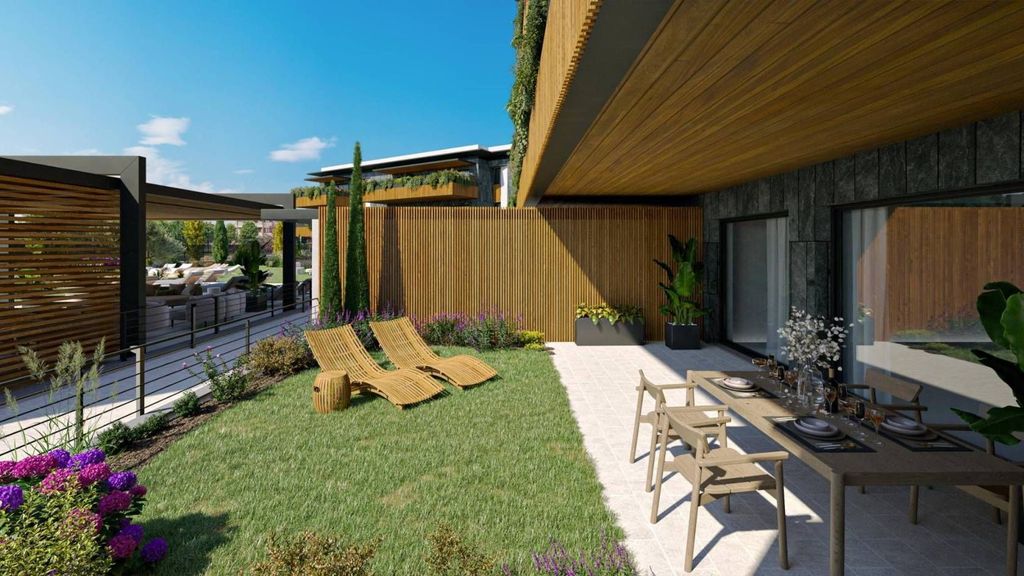 4 room luxury Flat for sale in Via Venezia, Desenzano del Garda, Provincia di Brescia, Lombardy - Vista 5