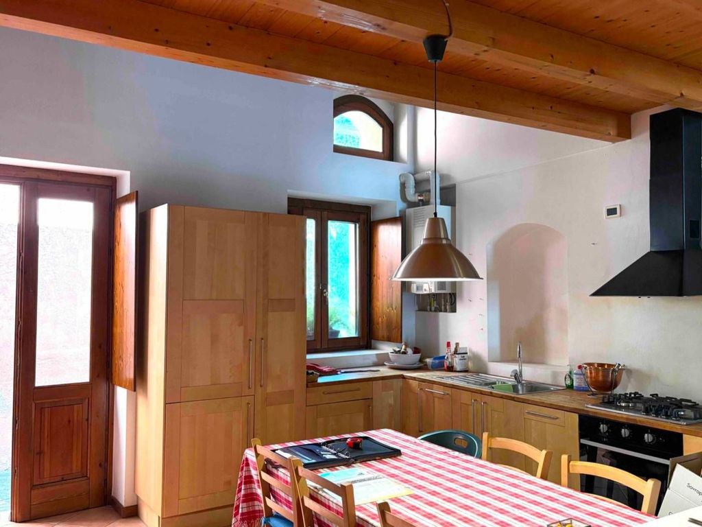 3 room luxury Flat for sale in Via dell'Albera, 12, Gardone Riviera, Lombardy - Vista 5