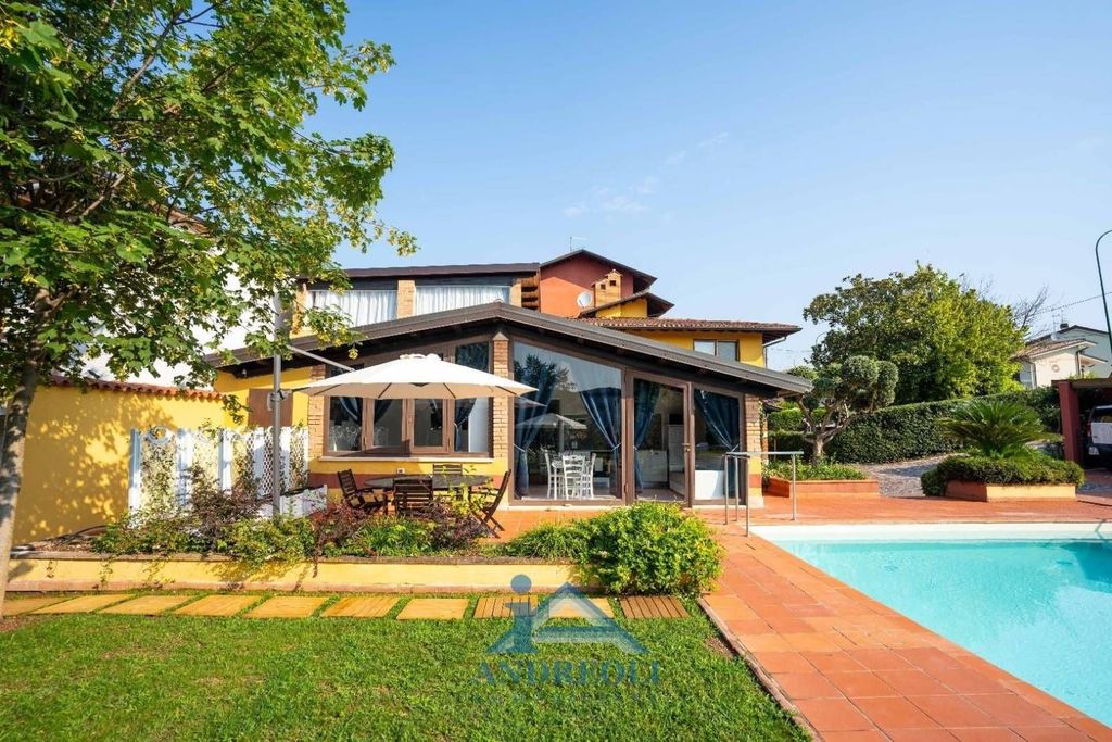 House in Peschiera del Garda - Vista 5