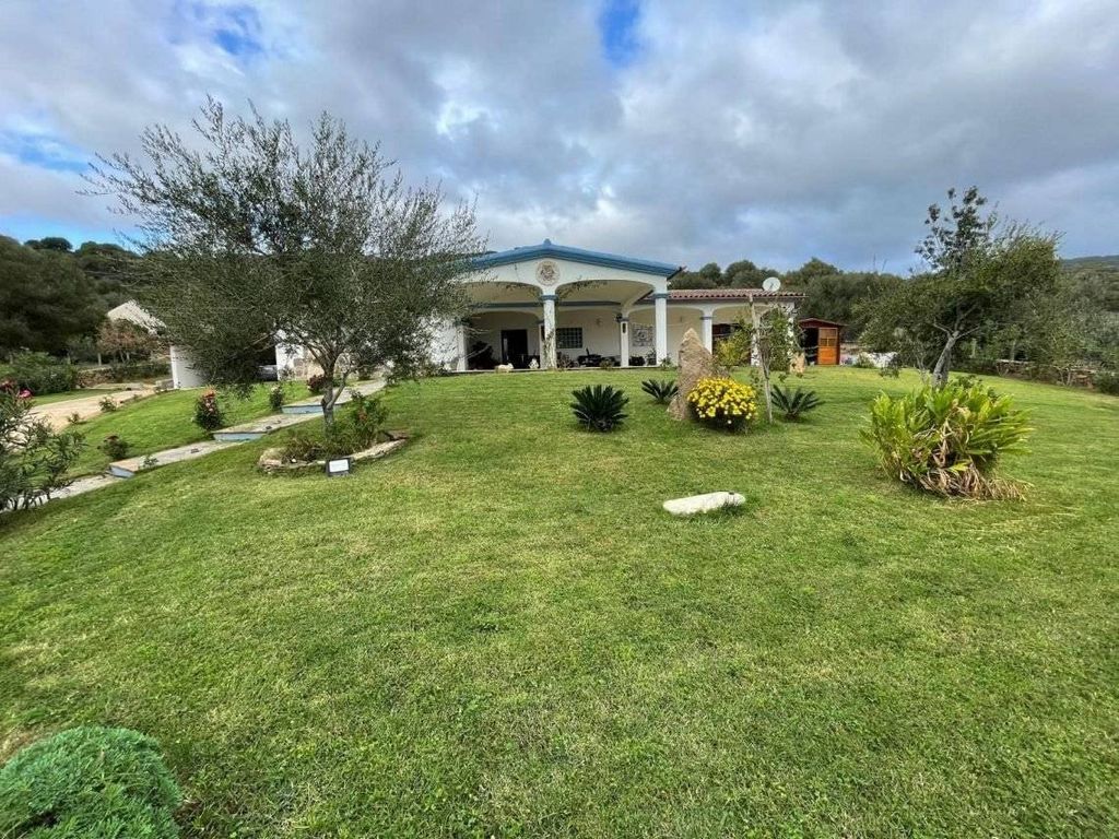 4 room luxury Villa for sale in Torpè, Sardinia - Vista 5