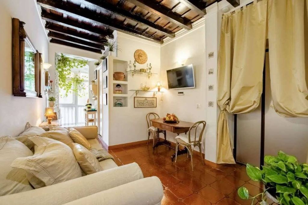 2 room luxury Apartment for sale in piazza barberini ,, Rome, Latium - Vista 5