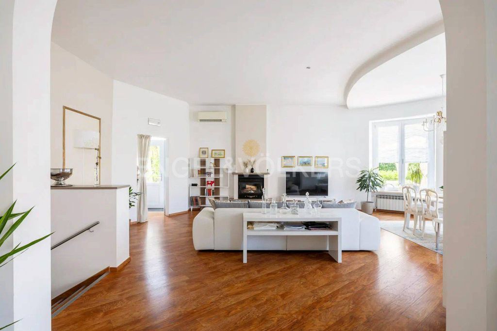 Casa – Invorio - Vista 5