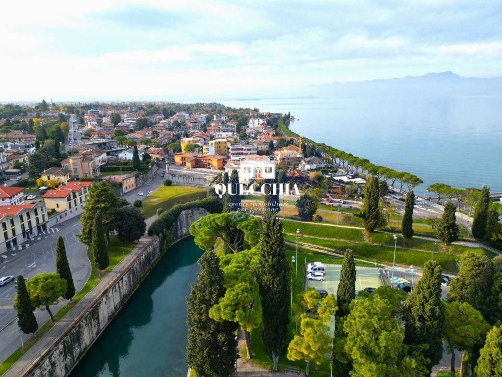 4 bedroom luxury Apartment in Piazza Ferdinando di Savoia, Peschiera del Garda, Provincia di Verona, Veneto - Vista 5