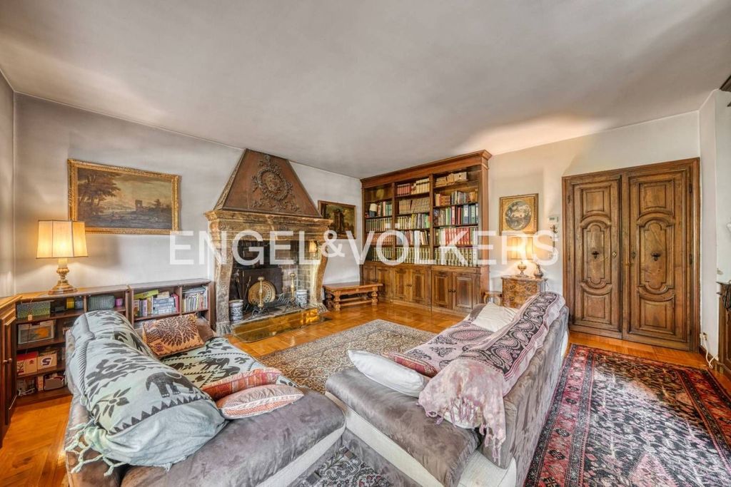 4 bedroom luxury Flat for sale in Cortina d'Ampezzo, Italy - View 5