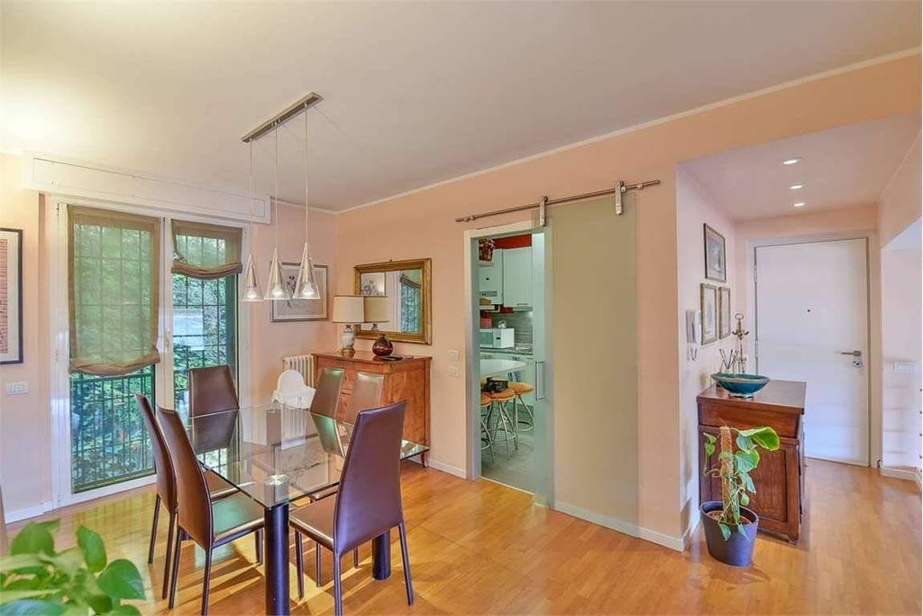 Apartment in Como - Vista 5