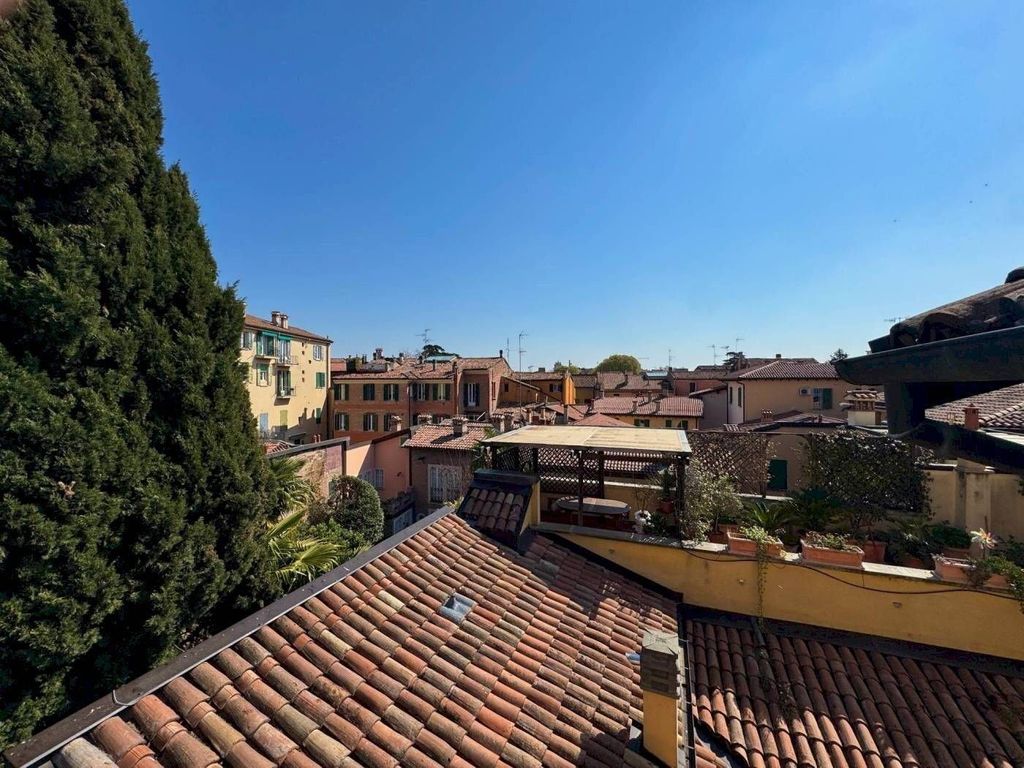 3 bedroom luxury Apartment for sale in via Armando Quadri, Bologna, Emilia-Romagna - Vista 5
