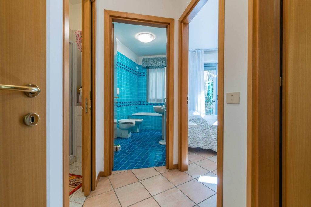 3 room luxury Apartment for sale in viale Trento e Trieste, Riccione, Emilia-Romagna - Vista 5