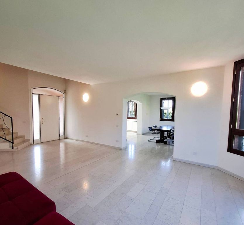 Casa – Bernareggio, Villanova - Altro
