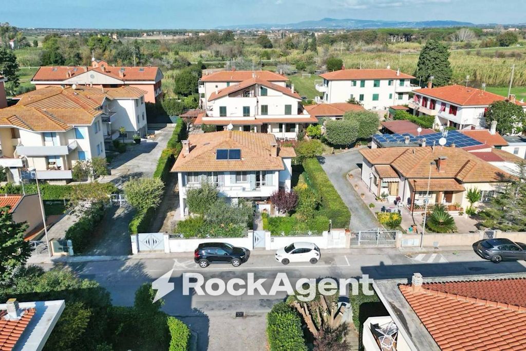 Casa – Cecina - Altro