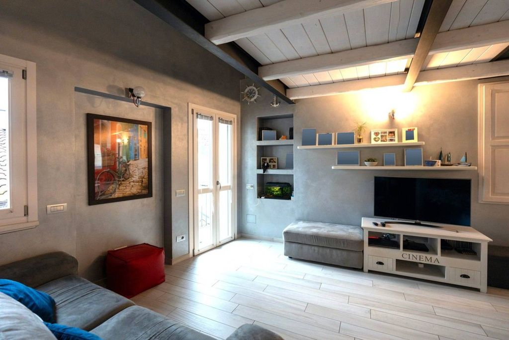 Casa – Verbania, Suna - Altro