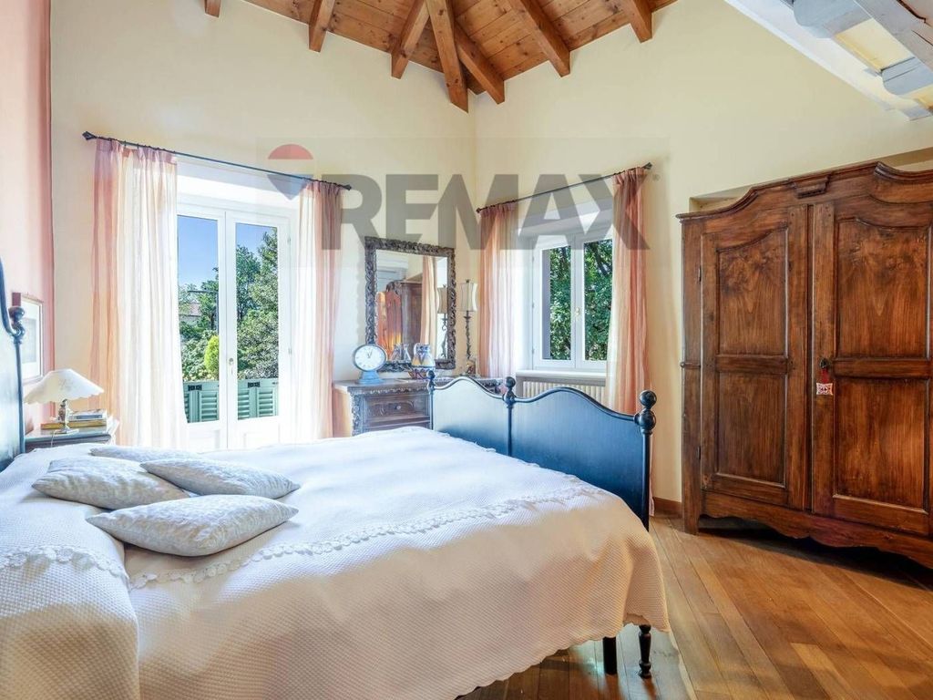 5 bedroom luxury Villa for sale in Via Alle Monache, Verbania, Piedmont - Vista 6