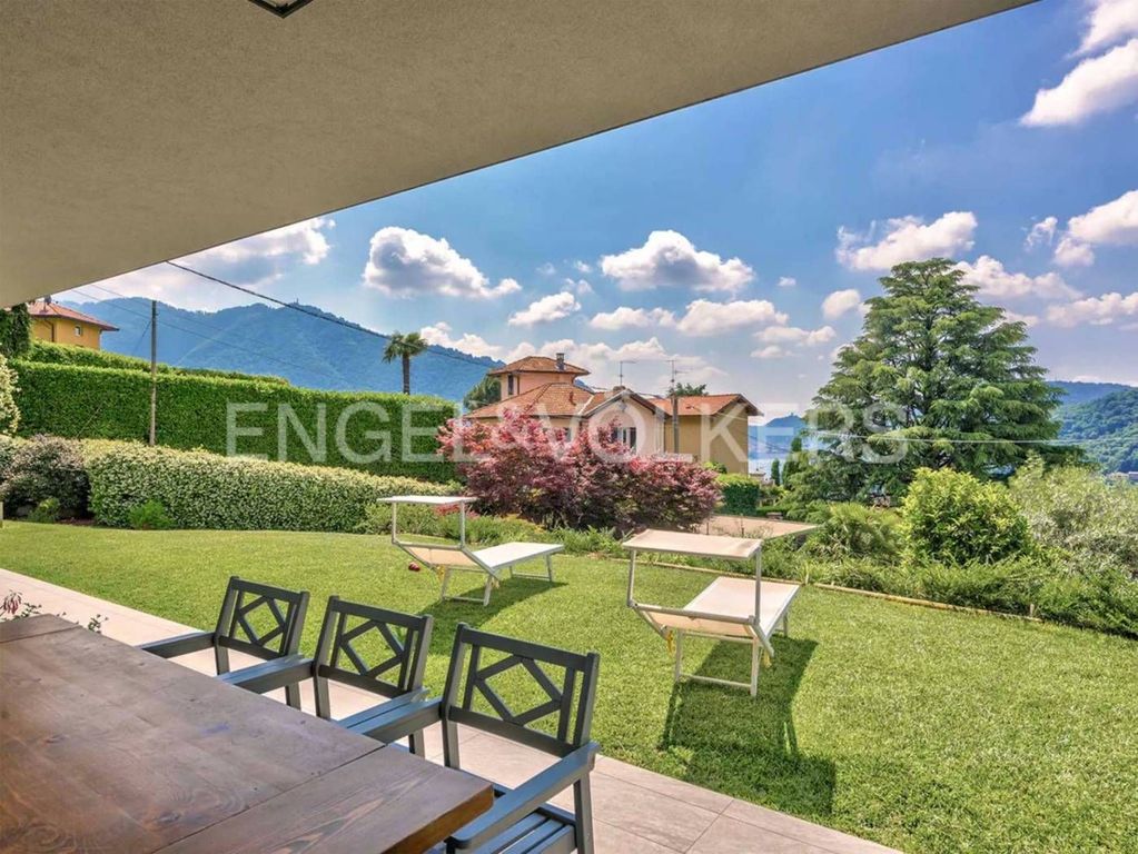 Casa – Cernobbio, Castelletto, Piazza Santo Stefano - Altro