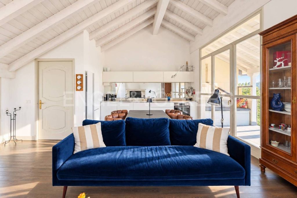 Casa – Angera - Altro