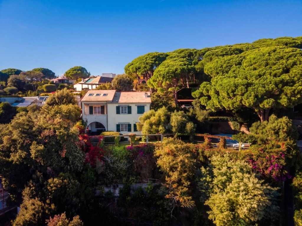 5 bedroom luxury Villa for sale in Strada Privata Delle Vignazze, 6, Arenzano, Liguria - View 6