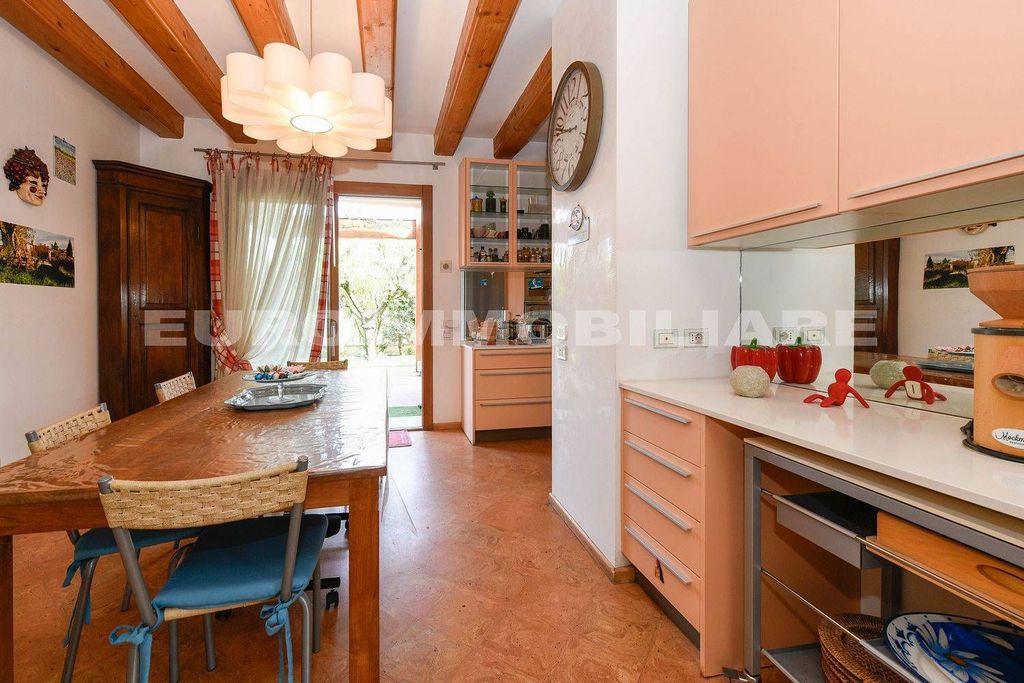 Luxury Villa for sale in Via Santa Croce, 101, Gussago, Provincia di Brescia, Lombardy - View 6