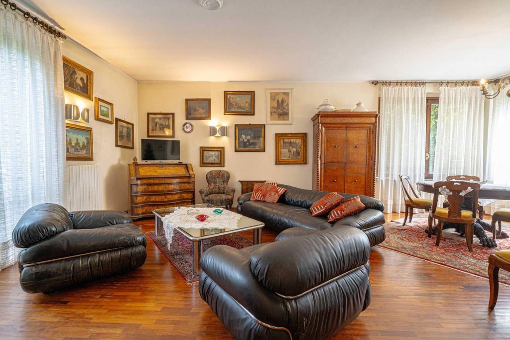 Casa – Morbegno - Altro