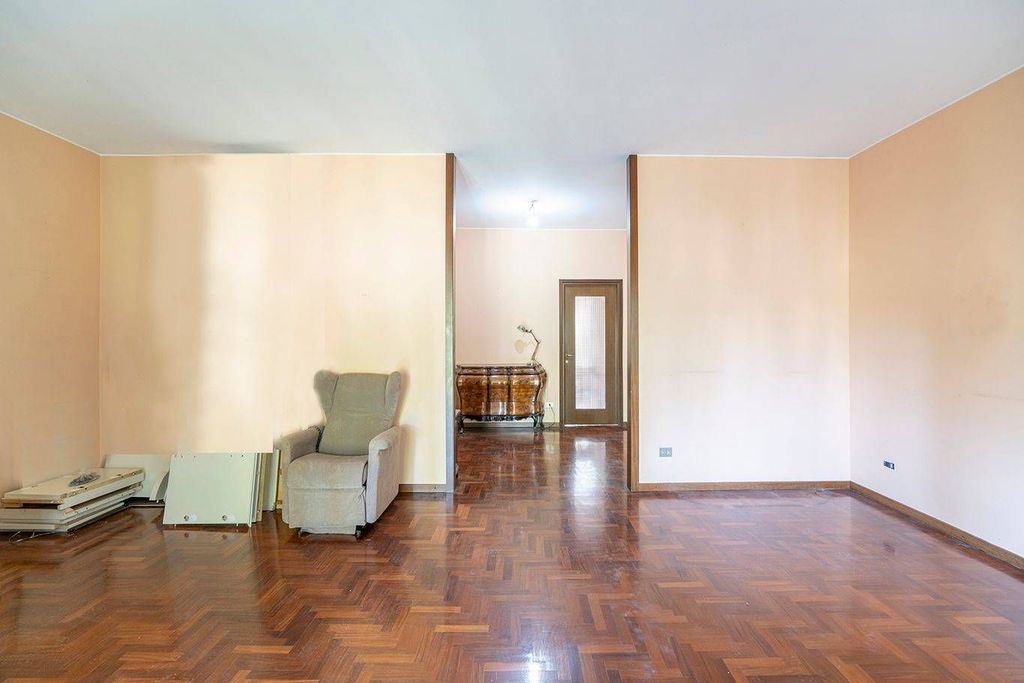 3 room luxury Apartment for sale in Via Giovanni Battista Boeri, 11, Milan, Lombardy - Vista 6
