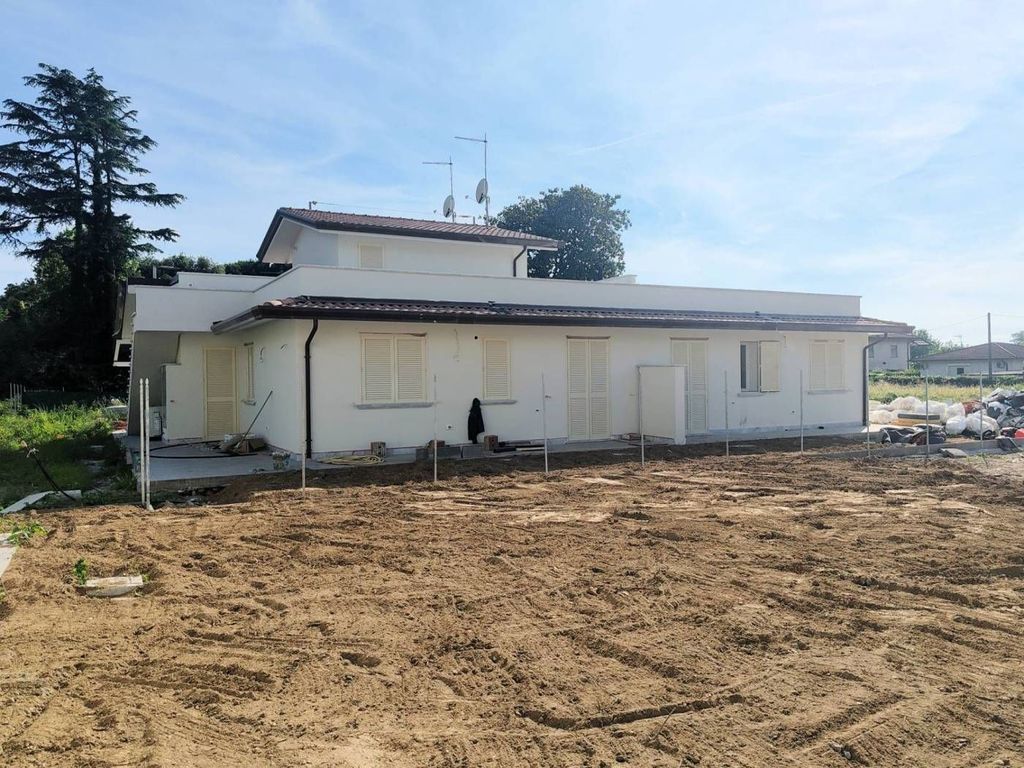 House in Massa - Altro