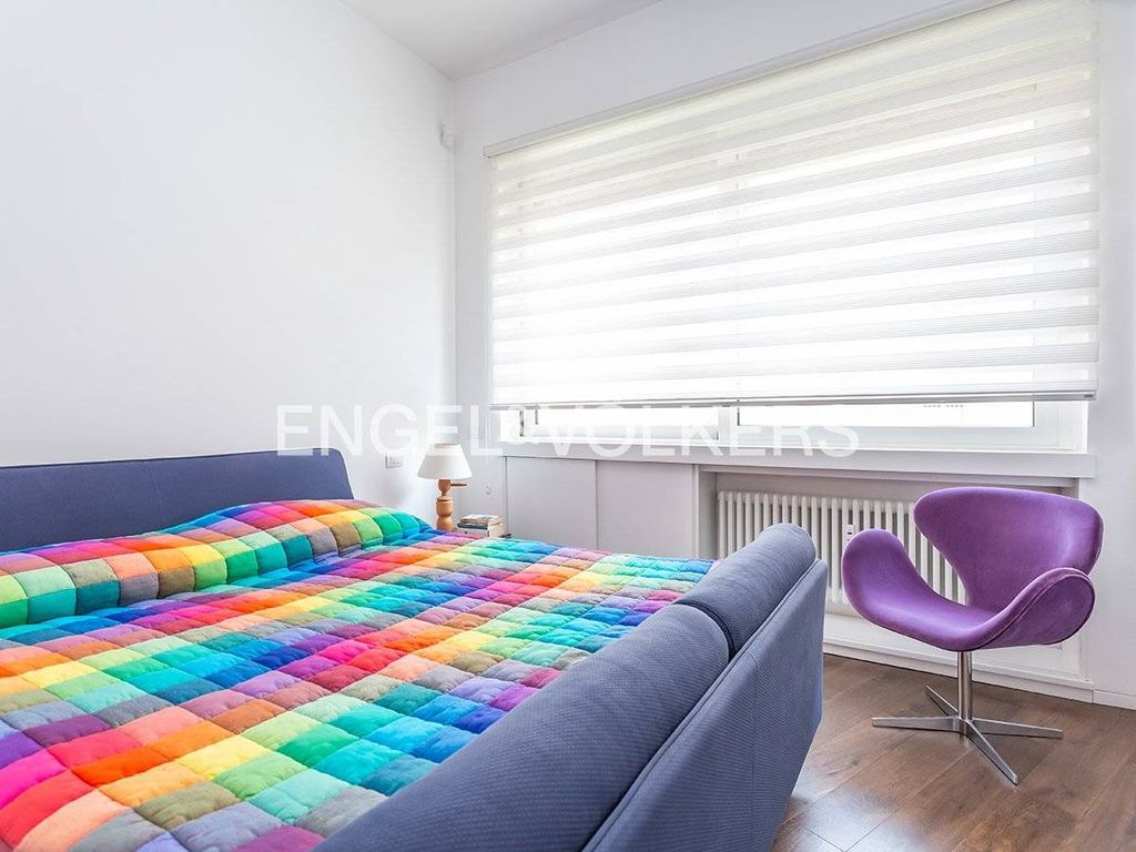 Apartment in Rome - More