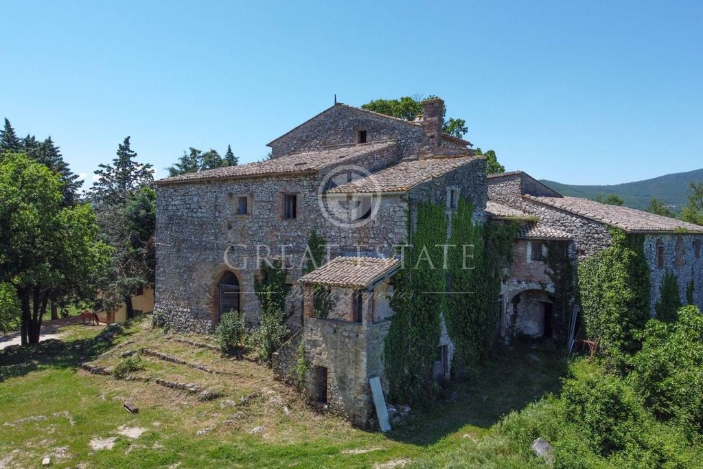 Château · Castle in Avigliano Umbro