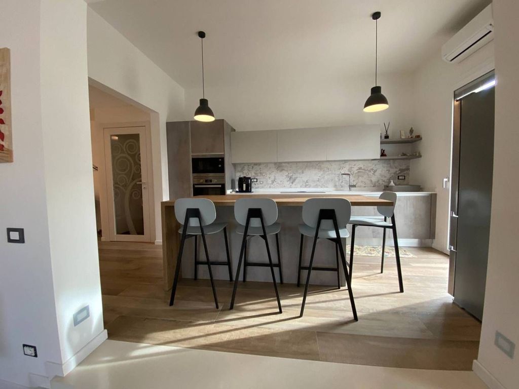 5 bedroom luxury Villa for sale in Via Italia, Fiesso d'Artico, Venice, Veneto - More