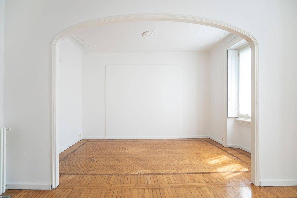 5 room luxury Flat for rent in Via Bernardino Telesio, 12, Milan, Lombardy - Altro