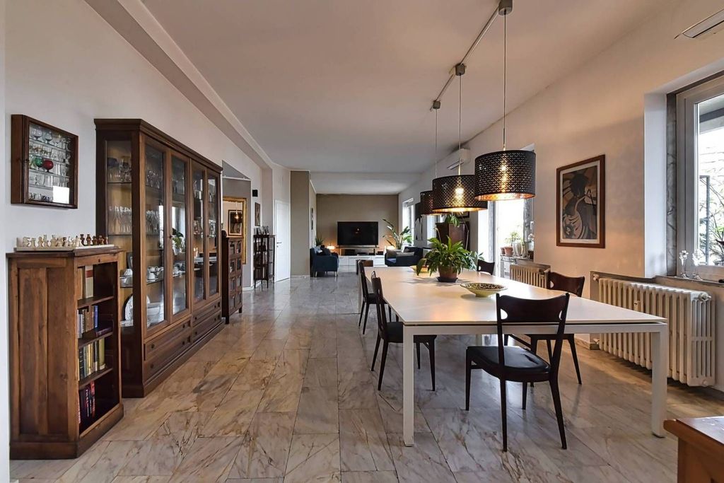 Apartment in Milan - Altro