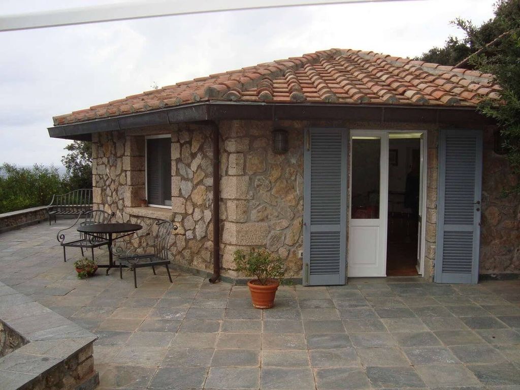 Luxury Villa for sale in via dei pionieri ,, Monte Argentario, Provincia di Grosseto, Tuscany - More