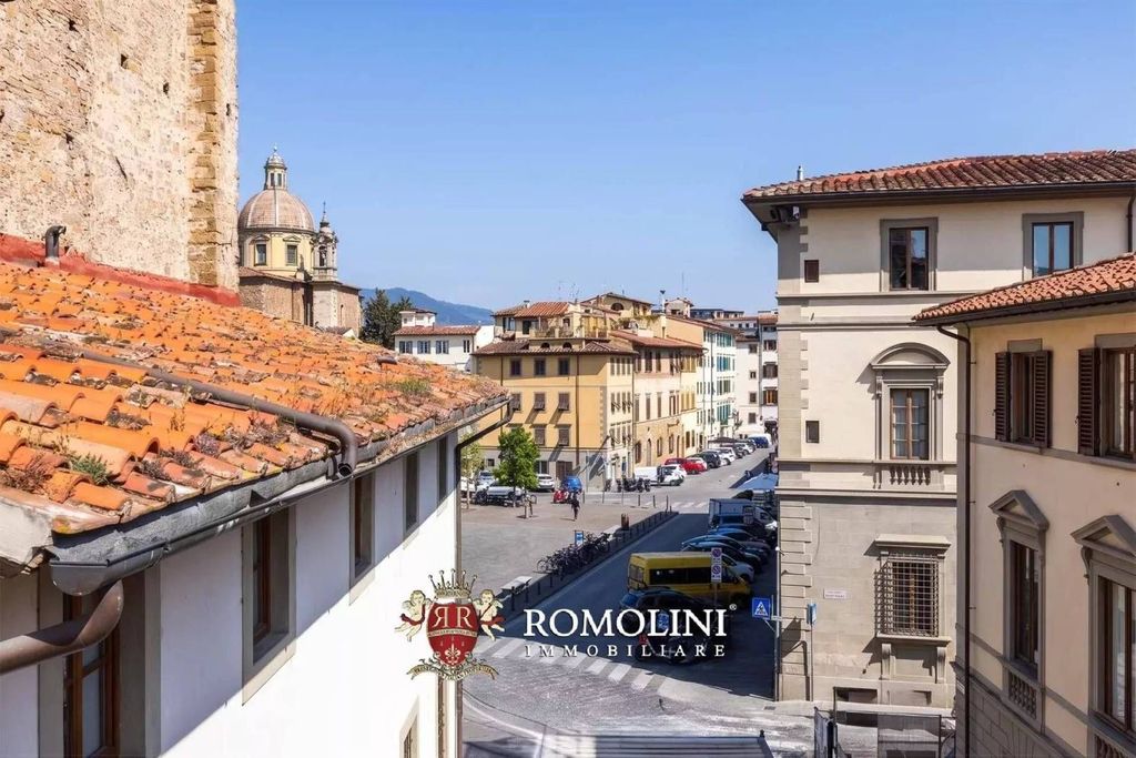3 room luxury Flat for sale in Florence, Tuscany - Mehr