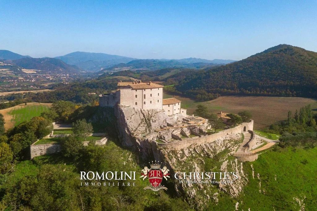 Château · Castle in Cagli