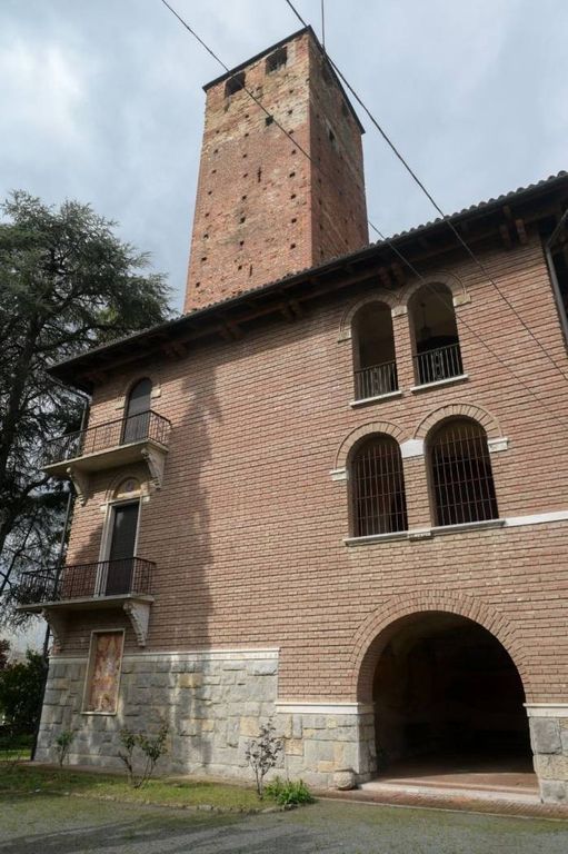Château · Castle in Bistagno