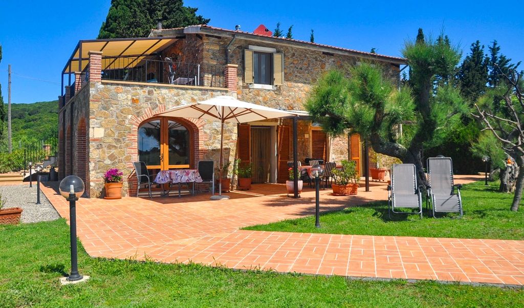 Prestigiosa villa di 240 mq in vendita Castiglioncello, Italia