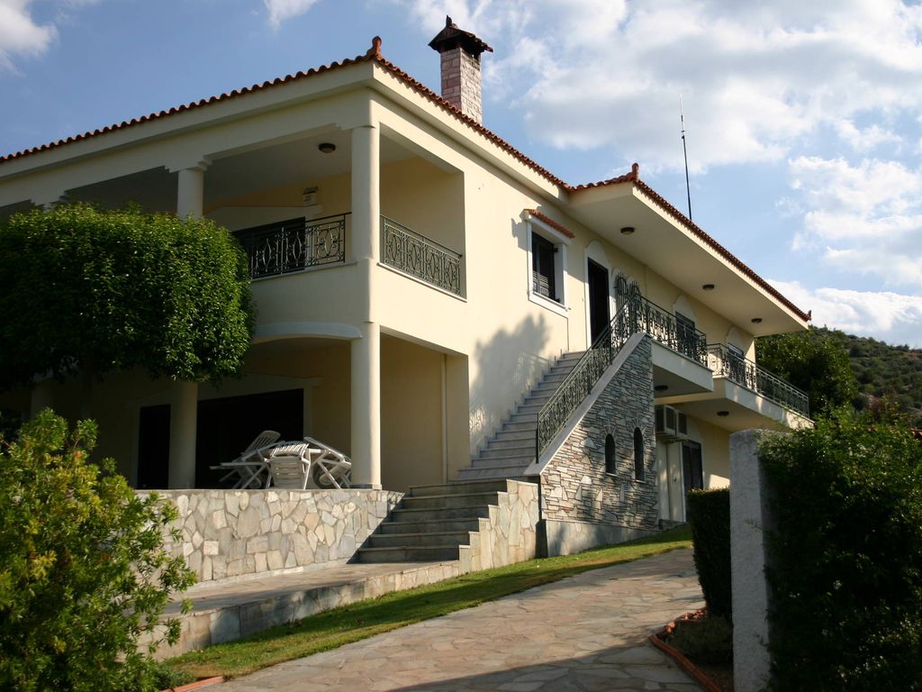Villa / Chalet de lujo de 300 m2 en venta Malakonta, Eretria, Nomós