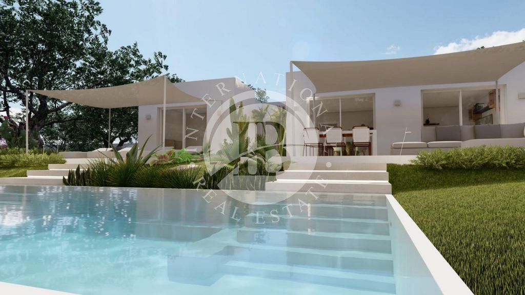 Prestigiosa villa di 180 mq in vendita, Castrignano del Capo, Provincia di Lecce, Puglia