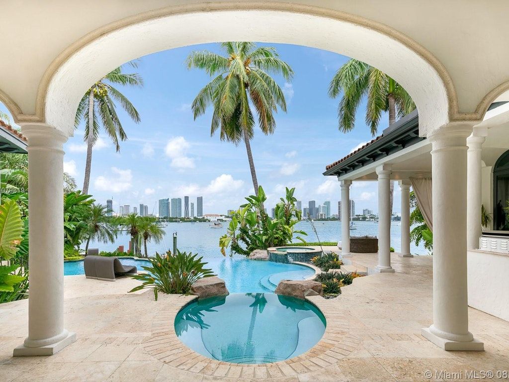 5 bedroom luxury Villa for sale in 432 Hibiscus Dr, Miami Beach, Miami-Dade, Florida
