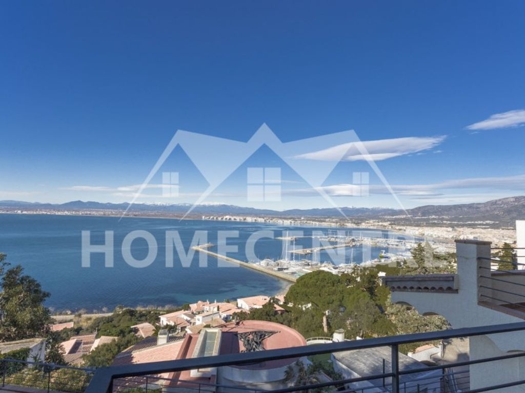 4 room luxury House for sale in Roses, Spain 102091725