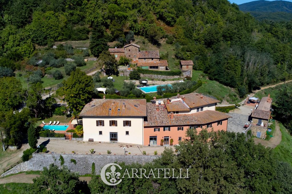 Prestigiosa villa di 2000 mq in vendita, Via Case Sparse, Greve in Chianti, Firenze, Toscana