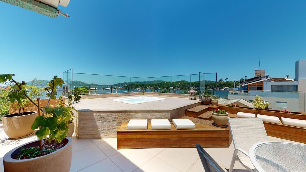 2 room luxury Duplex for sale in lagoa, Florianópolis, Santa Catarina 128711194