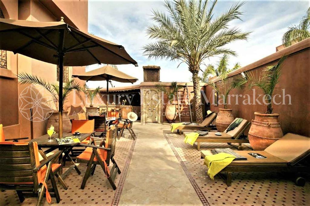 19 room luxury Hotel for sale in Targa, Marrakech, Région de Marrakech