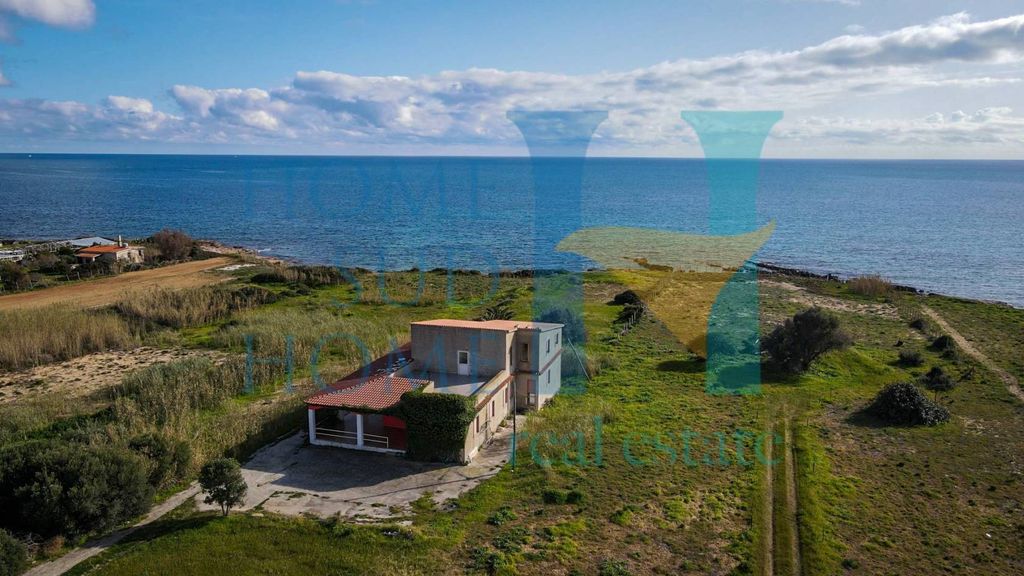 Luxury Villa for sale in Via Tommaso Fazello, 228, Noto, Syracuse