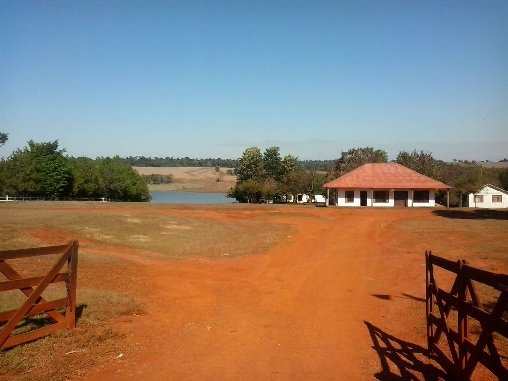 10 bedroom exclusive farmhouse for sale in Santa Rita, Paraguay