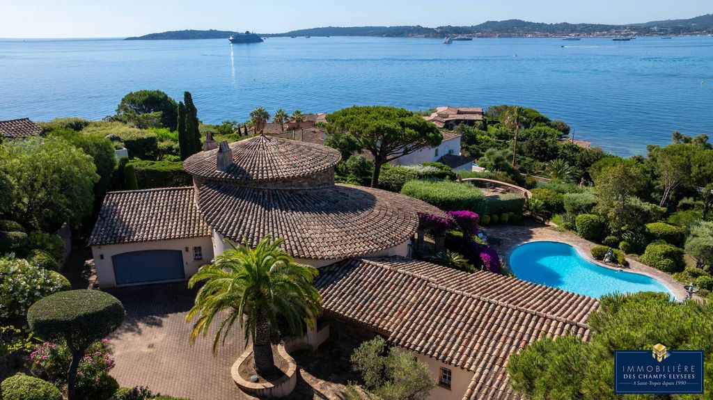 Престижная вилла 535 м2 в Продажа Sainte-Maxime, Франция