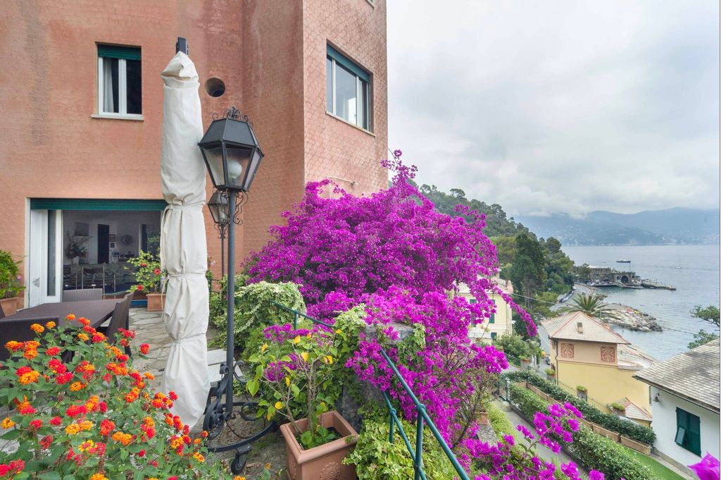 Villa di 700 mq in vendita Santa Margherita Ligure, Italia