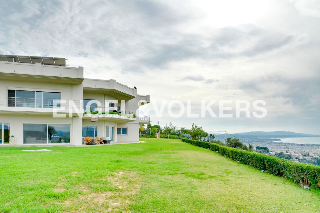 4 bedroom luxury Villa for sale in Patras, West Greece 128272692