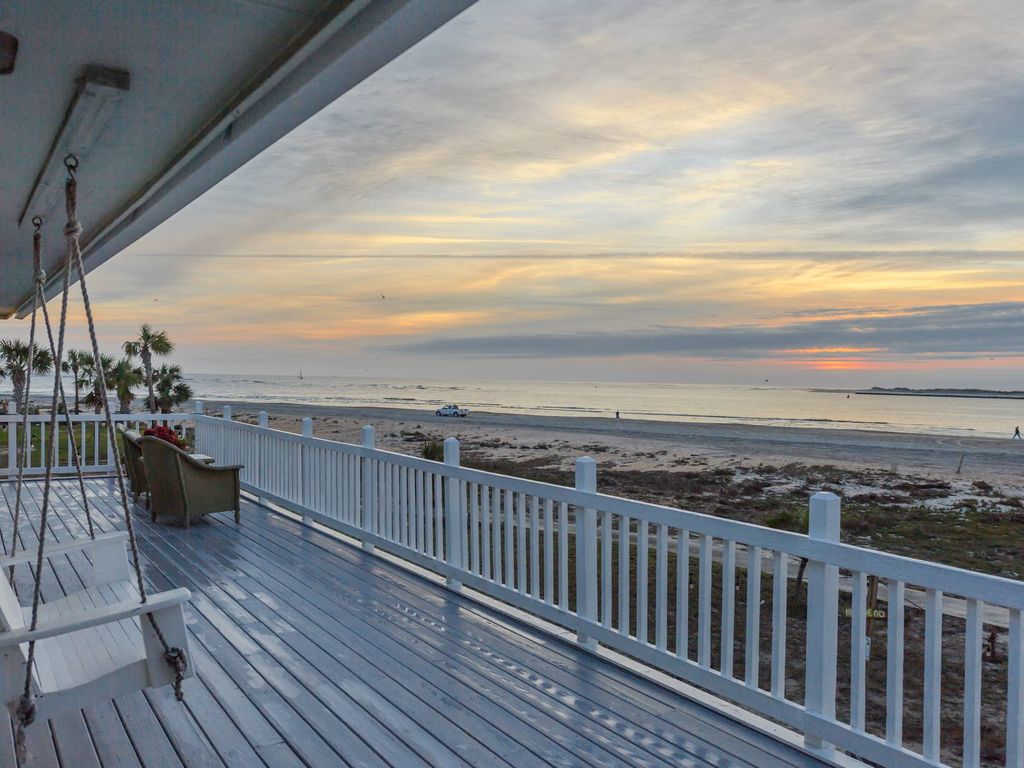 11 room luxury Detached House for sale in 503 Porpoise Point Drive, St