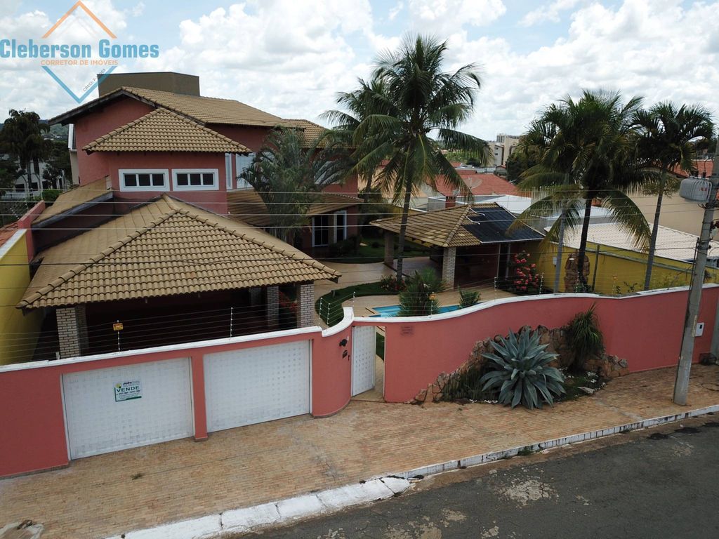 4 bedroom luxury House for sale in Avenida E, Estancia Itanhangá, Caldas Novas, Estado de Goiás