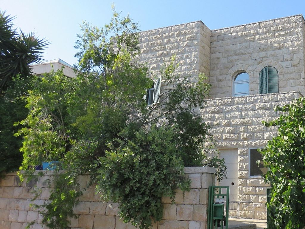 6 bedroom luxury Villa for sale in רחוב יובב, Jerusalem, Jerusalem