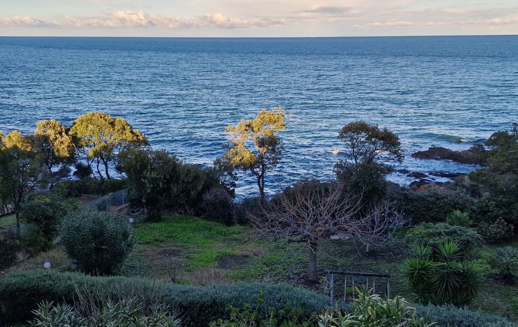 6 room luxury Villa for sale in CALO D ORO, Solenzara, South Corsica