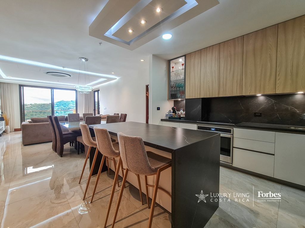 Элитная квартира 158 м2 в Продажа Pozos, Santa Ana, Provincia de San José